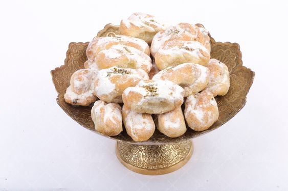 شیرینی قطاب یزدی