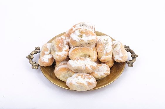 عکس شیرینی قطاب یزدی