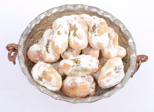 عکس شیرینی قطاب یزدی