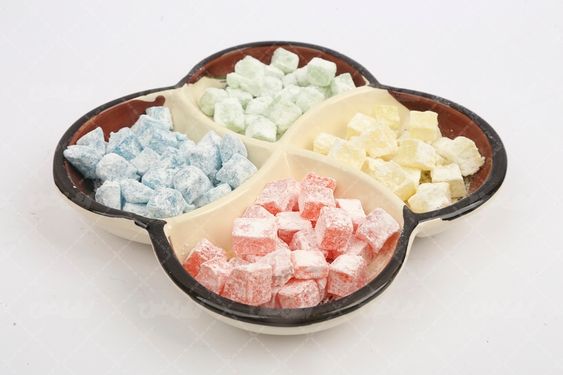 تصویر با کیفیت انواع شیرینی باسلوق سوغات استان فارس