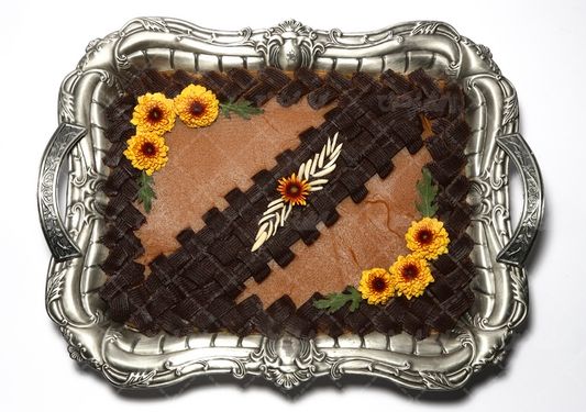 عکس با کیفیت حلوا آرد با تزئین حصیری