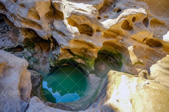 عکس تنگه چاهکوه