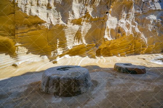 تنگه چاهکوه