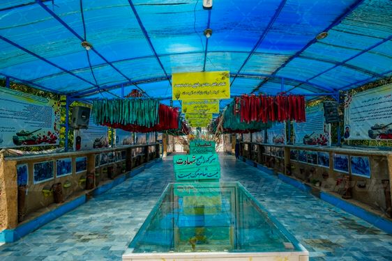 تصویر با کیفیت یادمان شهدای هویزه