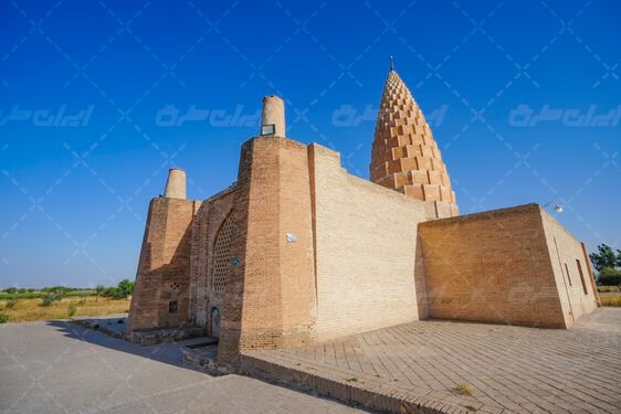 آرامگاه یعقوب لیث صفاری جاذبه گردشگری خوزستان