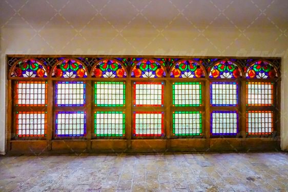 پنجره ارسی حسینیه قزوین