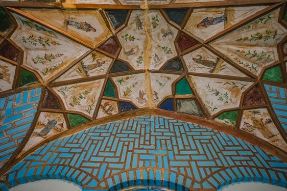 نقوش کاخ باغچه‌ جوق آذربایجان غربی