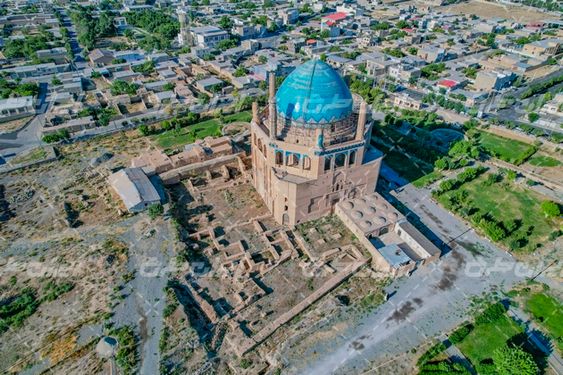 شاهکار معماری تاریخی: گنبد سلطانیه زنجان