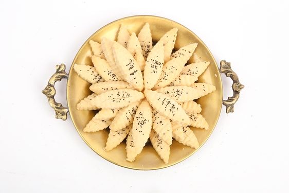 شیرینی پادرازی سوغات منحصر به فرد قزوین