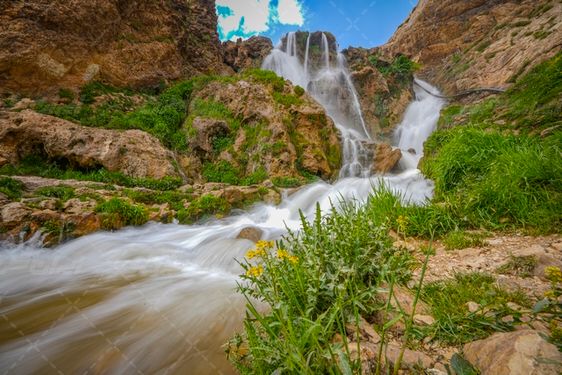 آبشار شیخ علیخان جاذبه گردشگری چهارمحال و بختیاری