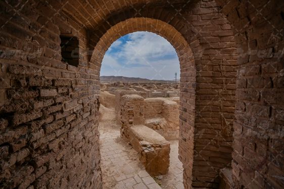 قلعه تل یک یاز جاذبه های زیبای خوزستان