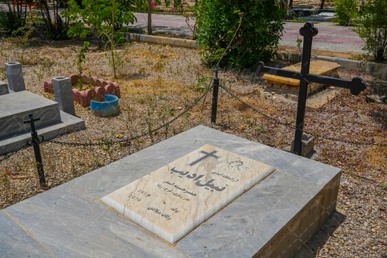 قبرستان ارامنه جاذبه تاریخی خوزستان