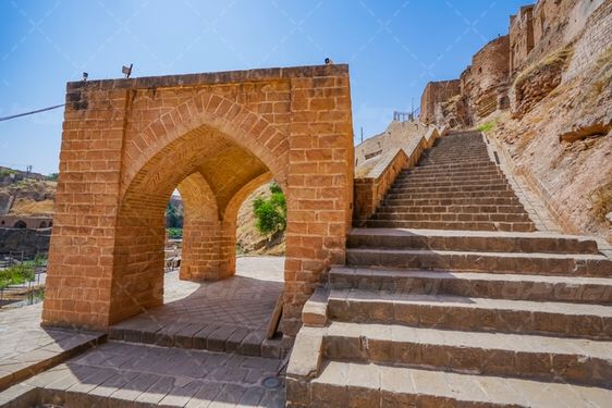 تصویر با کیفیت سازه های آبی