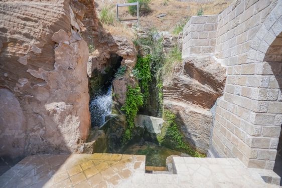 سازه های آبی