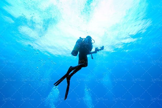 زیر دریا ورزش های آبی قواصی کپسول اکسیژن