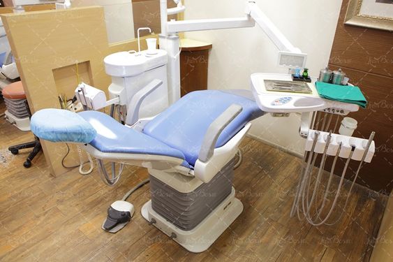 تجهیزات دندان پزشکی صندلی دندان پزشکی ساکشن دندان پزشکی