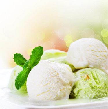 کافی شاپ بستنی بستنی میوه ای 2