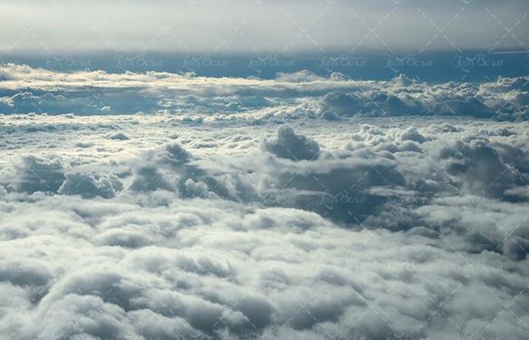 منظره آسمان آبی ابری لکه های ابر چشم انداز آسمان 2
