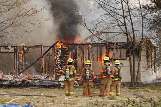 آتش سوزی خانه احتراق حادثه آتش نشانی 4