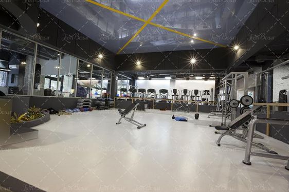 باشگاه دستگاه ورزشی بدن سازی 15