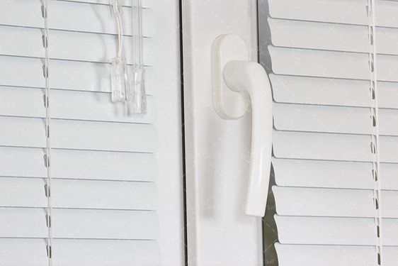 پنچره UPVC   درب و پنچره دوجداره 2