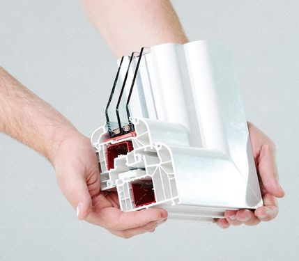 پنچره UPVC   درب و پنچره دوجداره 8