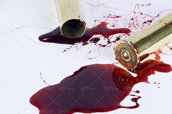 قطره های خون گلوله پاشیده شدن خون 2