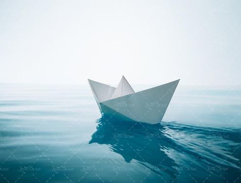 آب  قایق کاغذی دریا 2