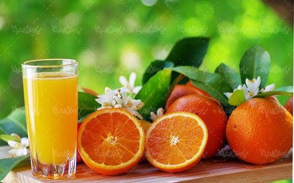 آبمیوه طبیعی آب پرتقال آب میوه