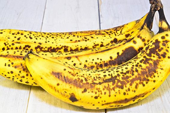 موز میوه فروشی پوست موز سوپر میوه