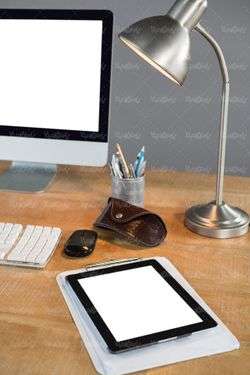 میز کار تبلت گوشی هوشمند کامپیوتر لپ تاپ