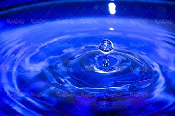 قطره آب موج حاصل از افتادن قطره در آب