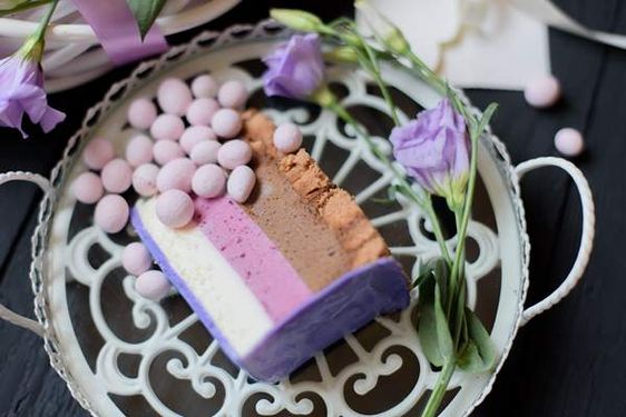 ژله بستنی قنادی کافی شاپ روبان