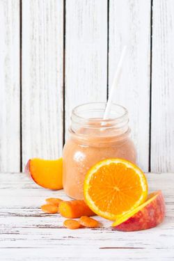 آب میوه یخ در بهشت مخلوط میوه پرتقال
