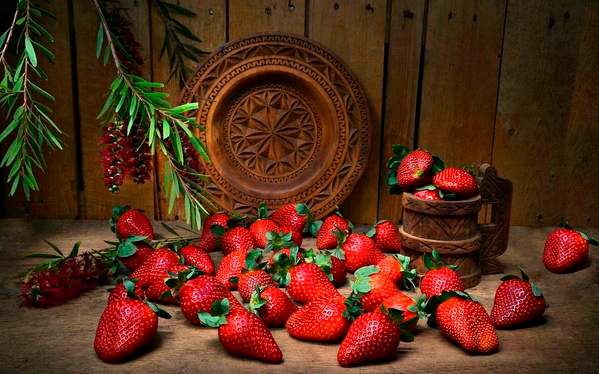 توت فرنگی میوه فروشی