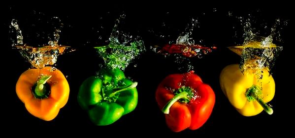 فلفل دلمه ای رنگی آب میوه فروشی