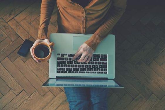 لپ تاپ خدمات کامپیوتری LAP TOP