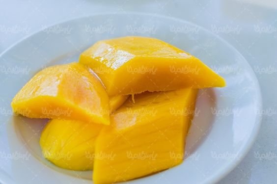 انبه میوه فروشی سوپر میوه میوه سرا