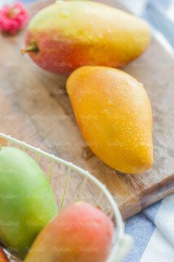 انبه میوه فروشی سوپر میوه میوه سرا