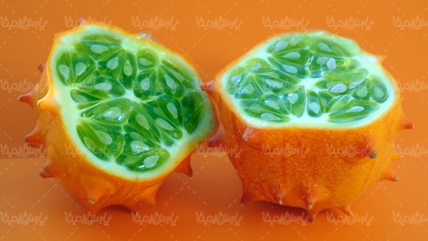 هندوانه شاخدار میوه فروشی
