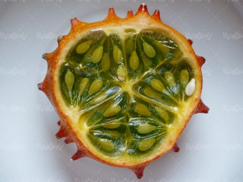 هندوانه شاخدار میوه فروشی