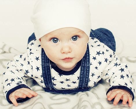 نوزاد بچه کودک خردسال آتلیه کودک