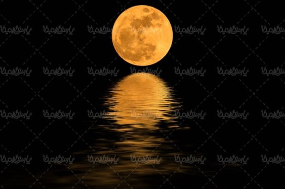 قرص ماه شب مهتاب تصویر ماه در آب