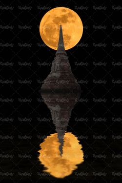 قرص ماه شب مهتاب تصویر ماه در آب