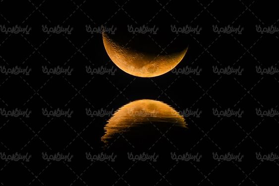 قرص ماه شب مهتاب تصویر ماه در آب