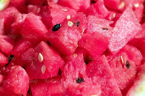 هندوانه میوه فروشی میوه تابستانی