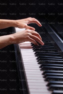 کلاس موسیقی آلات موسیقی  ارگ