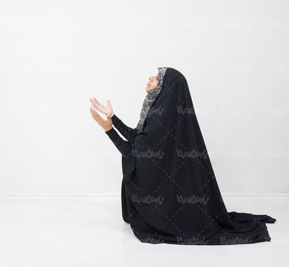 زن چادری عفاف و حجاب
