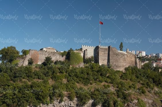 آسمان آبی دیوار قلعه منظره چشم انداز