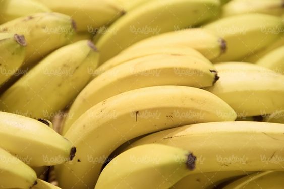 موز میوه فروشی میوه سرا